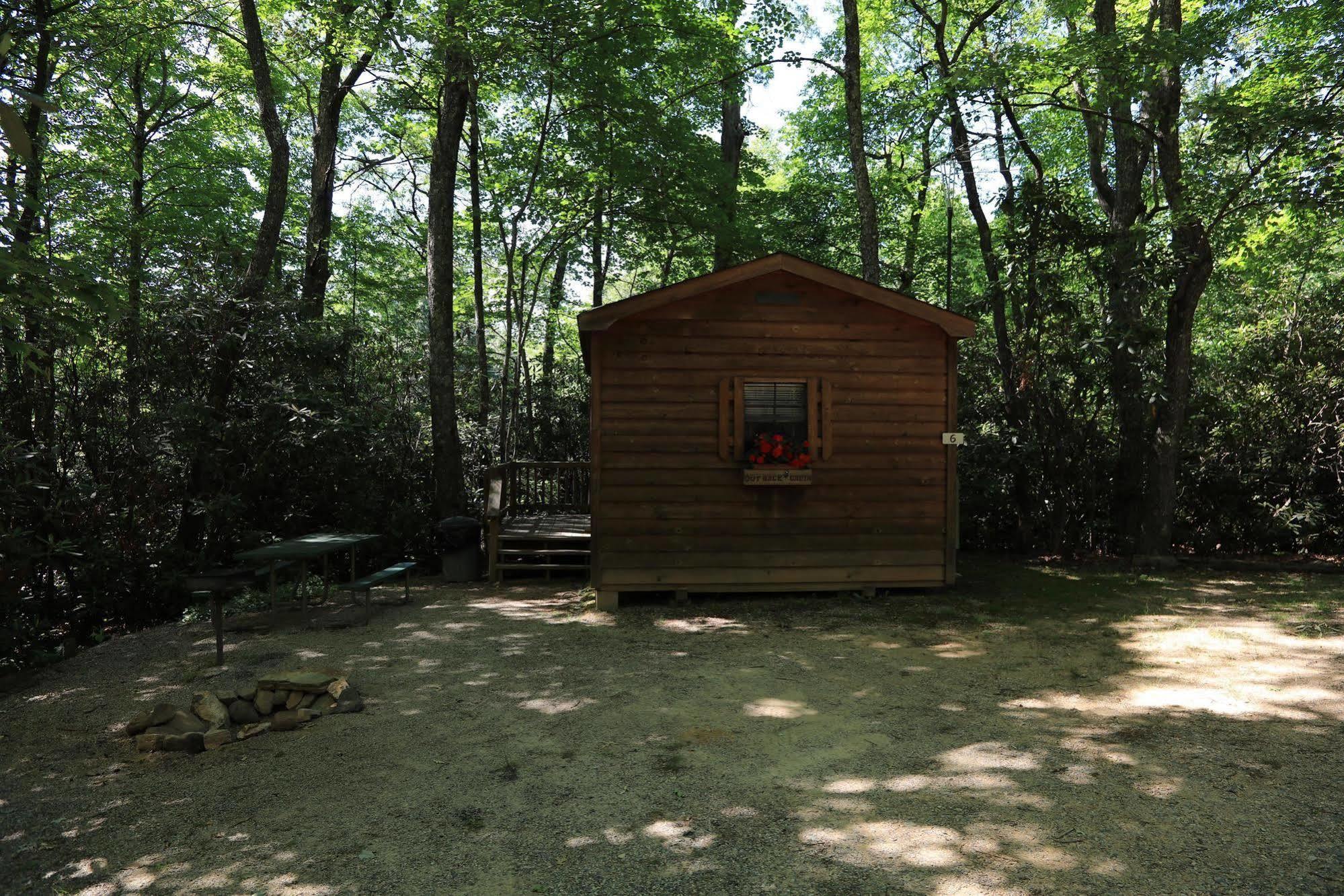 Linville Falls Campground, Rv Park, And Cabins Exterior foto
