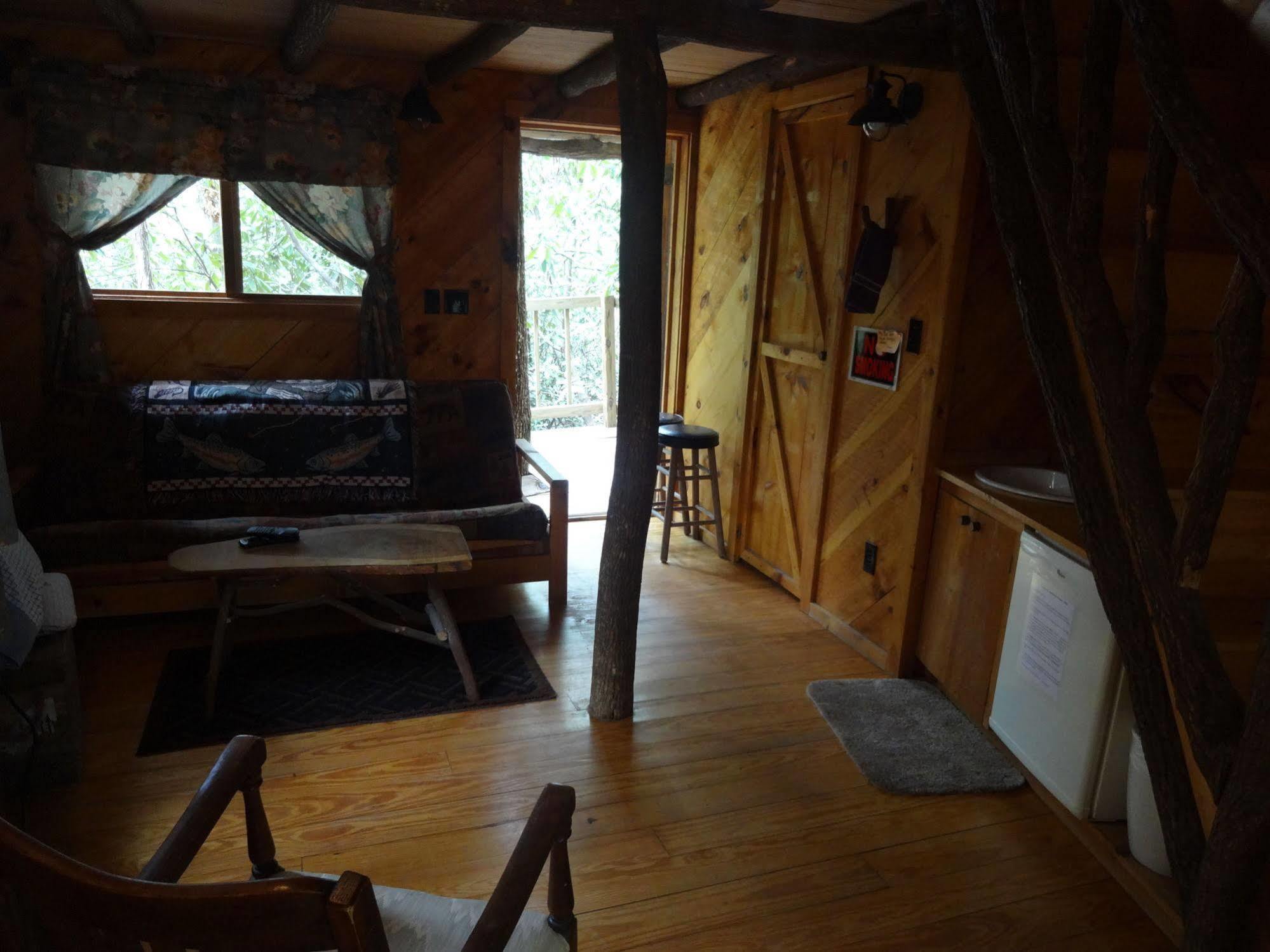 Linville Falls Campground, Rv Park, And Cabins Exterior foto